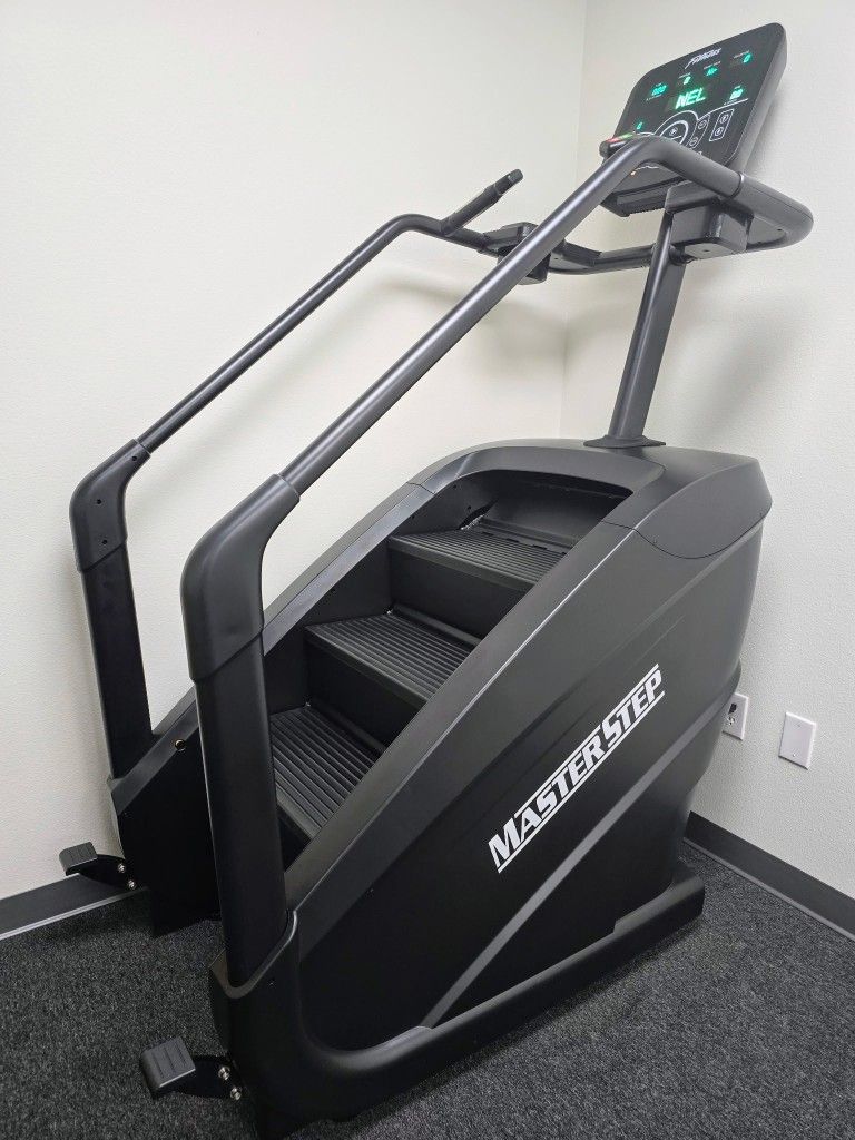BRAND NEW STAIR STEPPER STAIR MASTER CARDIO MACHINE - FREE DELIVERY