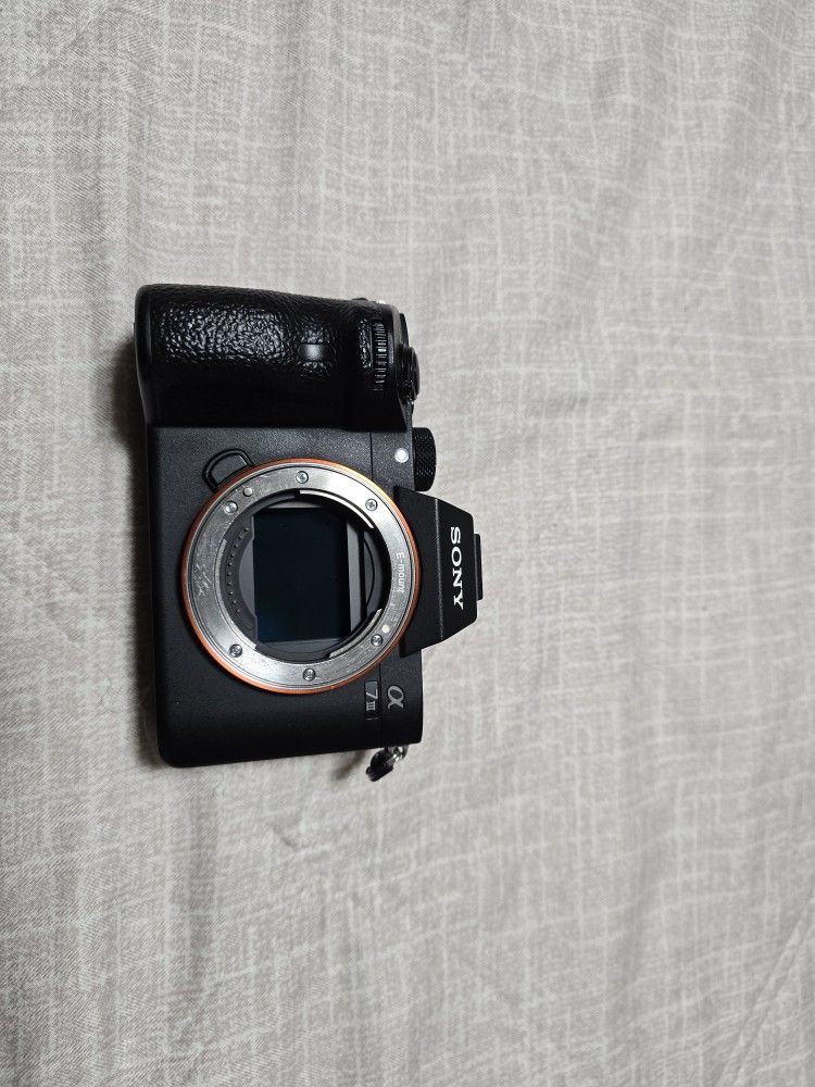 Sony A7III Full Frame Mirrorless Camera