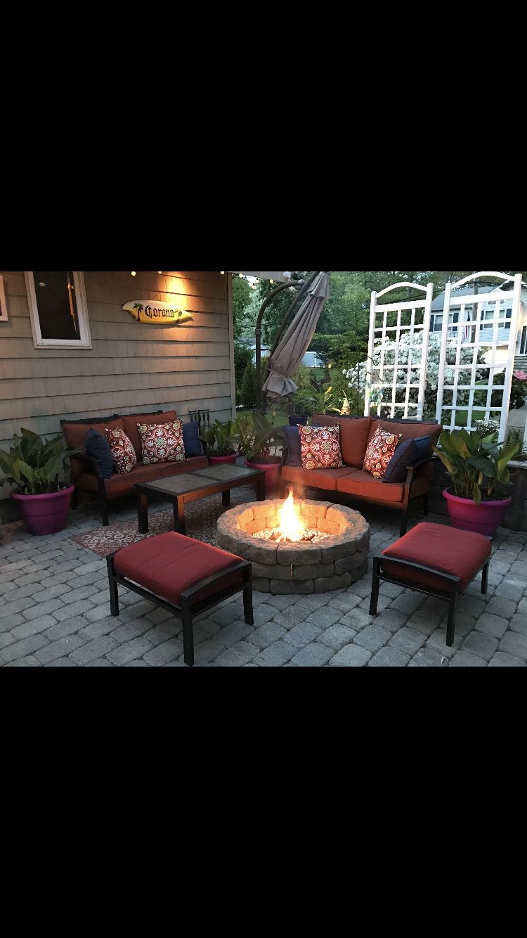 Circular Stone Fire Pit And Steel Grate For For Patio Or Backyard Oasis