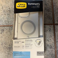iPhone 16 Pro Max Symmetry Series Clear Case