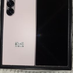 Samsung Galaxy Z Fold 6 