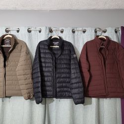 Abercrombie & Fitch  Men's Puffer  Jacket With Hood 