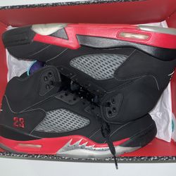 Jordan Retro 5s 