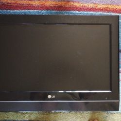 HD LG TV 24"