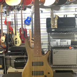 Ibanez GSR206B 6 string bass