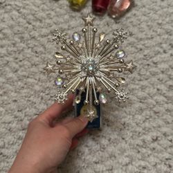 Brand New Wallflower Plug 