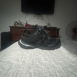 Led balenciaga track runners