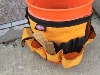Bucket bag