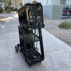 Chicago Electric Welding MIG 170 Wire feed Welder