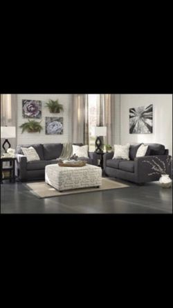 Brand new 2pc sofa and loveseat!!