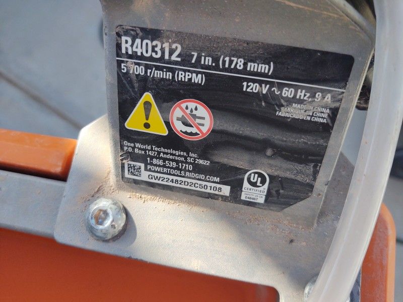 RIGID 9 Amp Corded 7 in. Wet Tile Saw with Stand