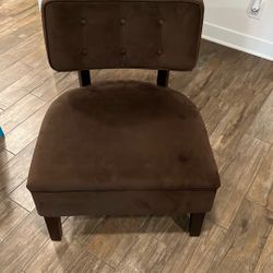 Accent Chair 