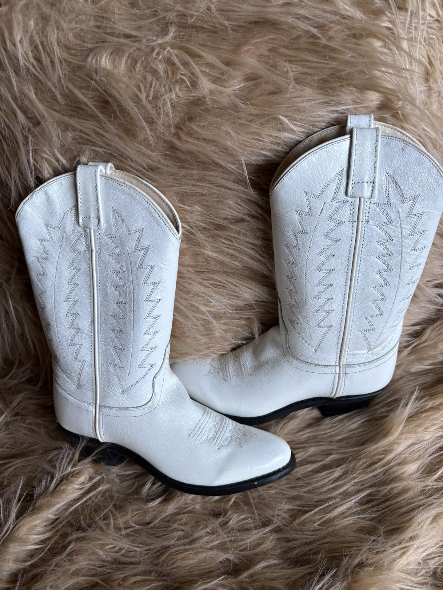 Vintage New Smooth 100% Leather Cowboy Boots by Sheplers size 8