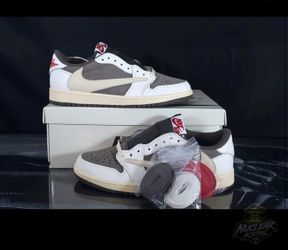 Travis Scott Reverse Mocha (Low Top)