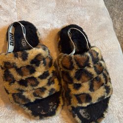 Uggs Check Description!!!