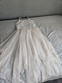 Beautiful DRESS SIZE 7/8