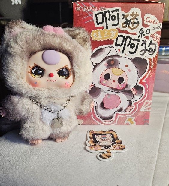 Baby Three Cats And Dogs Special Eyes