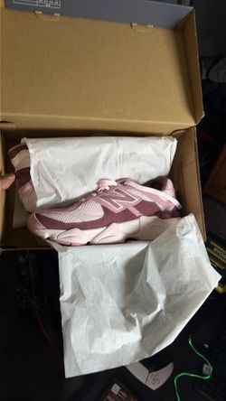 Women’s NEW BALANCE 100