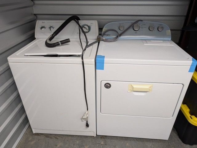 Whirlpool Washer And Dryer (Electric)