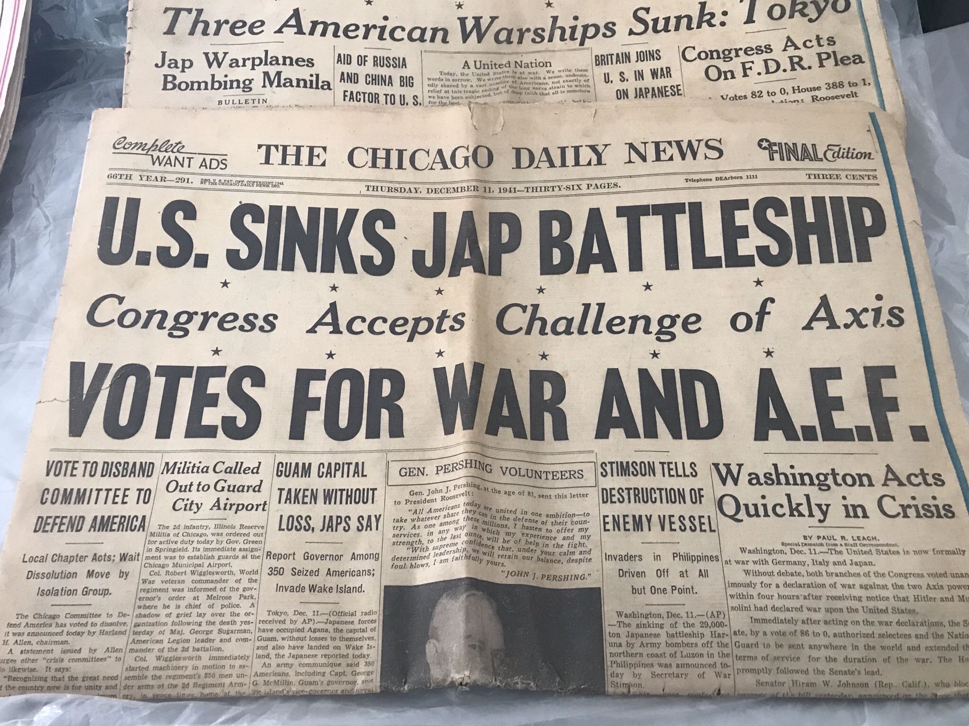 3 Chicago daily news papers