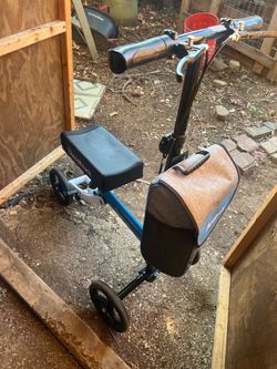 Knee scooter