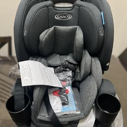Graco 4Ever DLX Grad 5-in-1 Car Seat