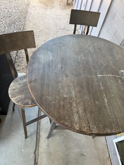 Bar Table