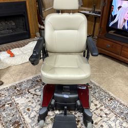 Pronto M61 with SureStep Power Chair