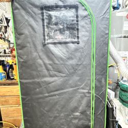 VIVOSUN GIY 3x3 Grow Tent Complete System, 3x3 ft. Grow Tent Kit Complete with 4-inch Inline Fan Package, VS2000 LED Grow Light, Temperature Humidity