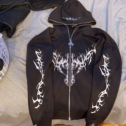 Cross zip up hoodie (mens medium)