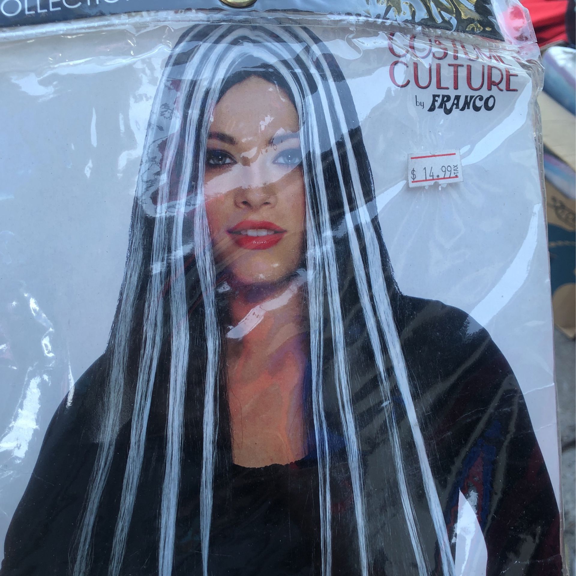 New Halloween 20” Long Parted  Black & White Wig $10  Firm
