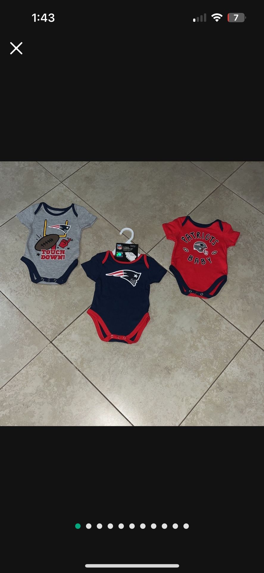 Baby Boy’s / Girl’s New England Patriots Onesies, Size 0-3 Months