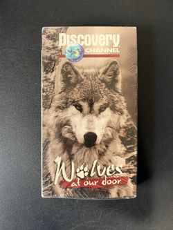Discovery Channel: Wolves At Our Door (VHS, 1997) New Sealed