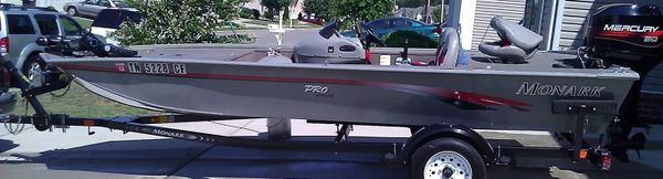 2000 monarch 50 horsepower johnson