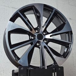 22x8 5x114.3 +43 EXTREME OE PRA GLOSS BLACK / MACHINED FACE WHEELS