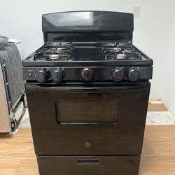 GE stove 
