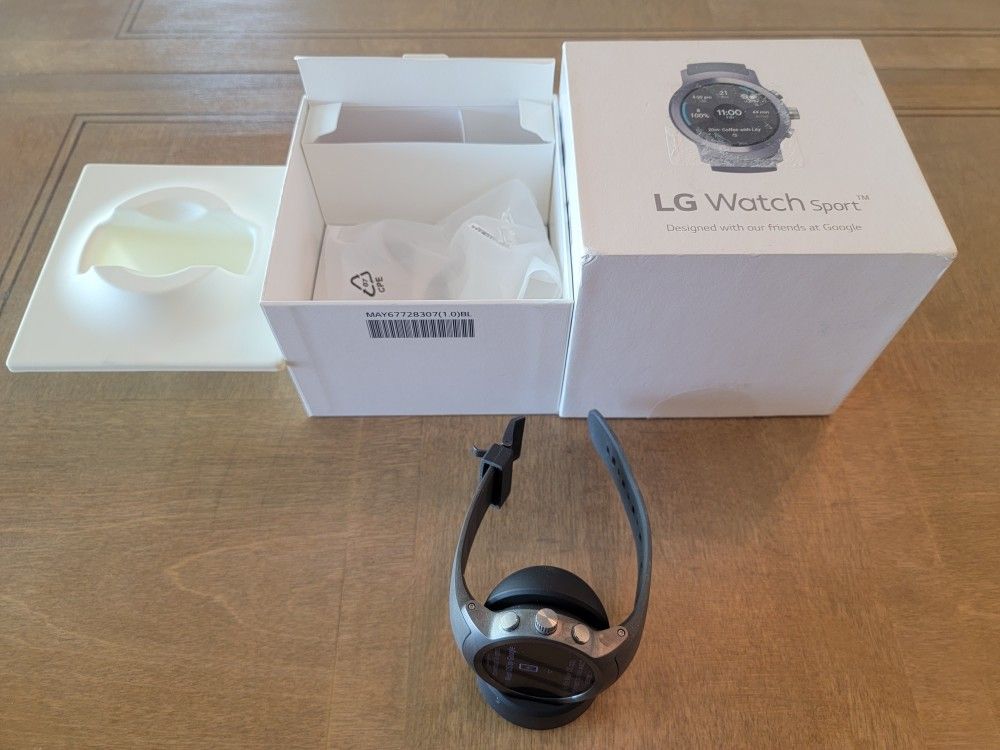 LG Watch Sport W280A 45.4mm Titanium Stainless Steel Case Black Classic