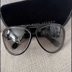 Marc Jacobs Sunglasses With Case