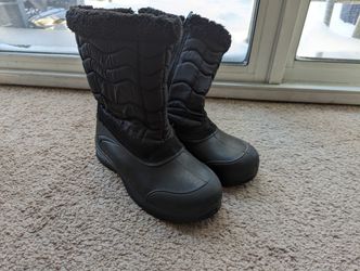 Black Women's Boots Size 7
