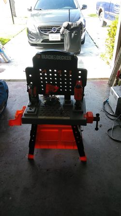 Toy work bench