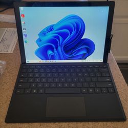 Surface PRO 7 Tablet Computer