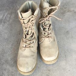Boots Military Women Size 5.5 Civilian Size 8.5 (paid Over $180) 