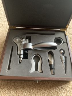 Wine Opener And accessories 