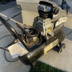 Small Air Compressor Barely Used
