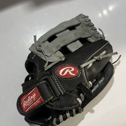 Kids Rawlings Baseball Glove 