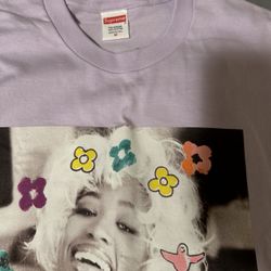 Supreme Naomi Tee Sz Medium