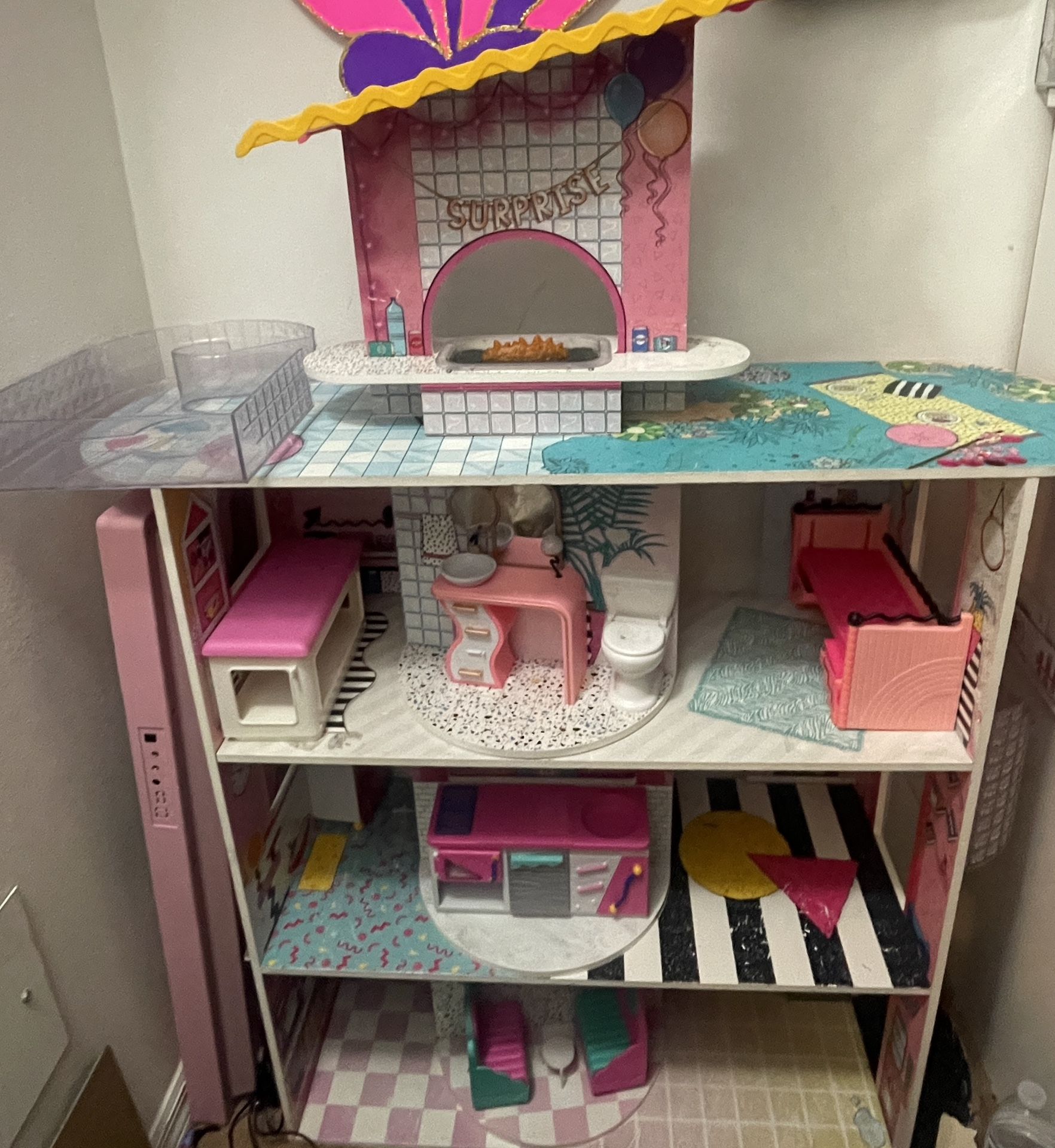 Free Doll House ! Pick Up \ Gratis