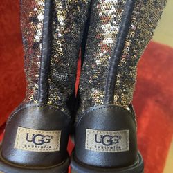 UGG Boots Size 8 Price Firm Each $60 Firm 