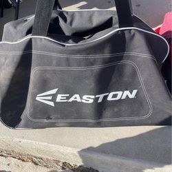 Easton Wheeled Equipment Bag 