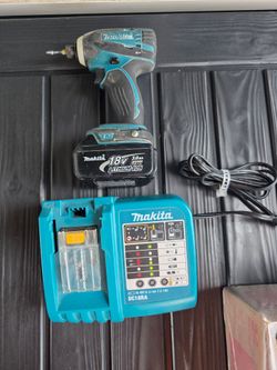 Makita impact and battery